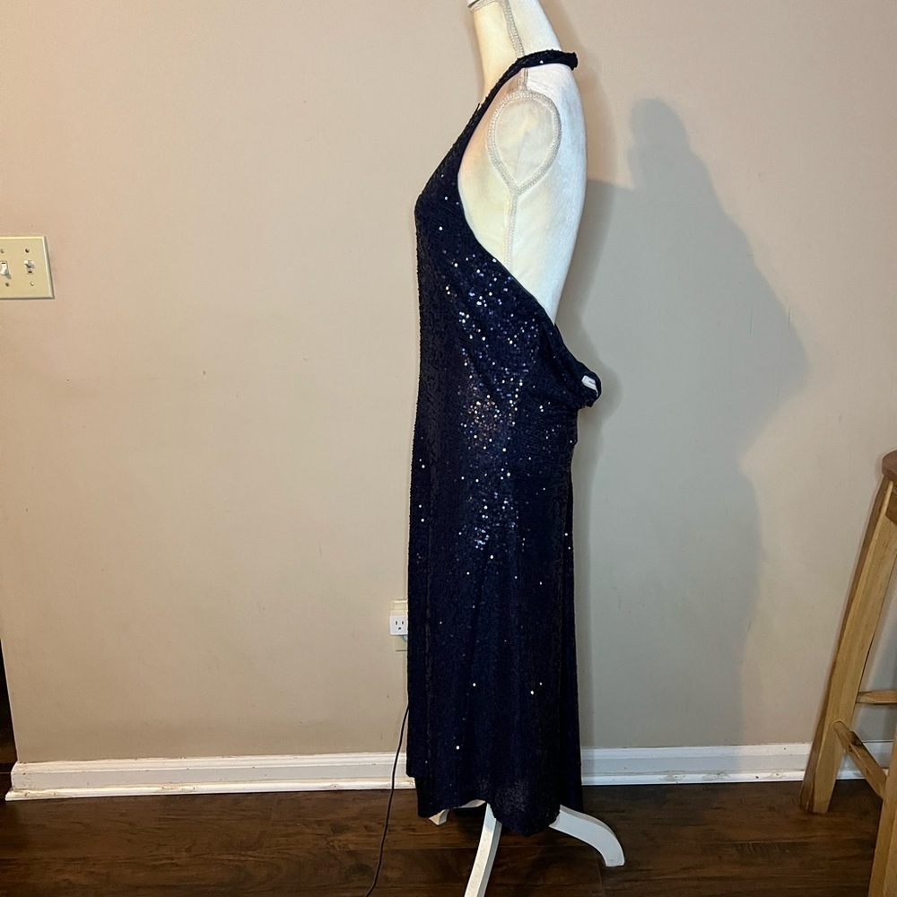 💃🏻BCBGeneration Blue Sequin Asymmetrical Halter Dress - Picture 3 of 6
